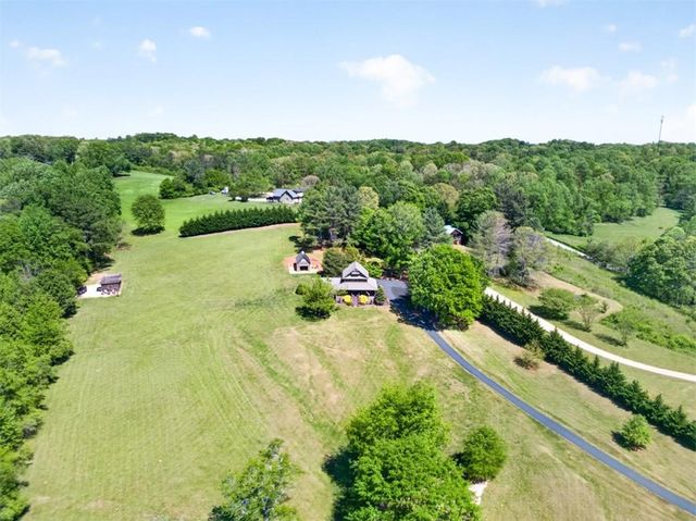 270 Boyd Wood Road, Clarkesville, GA 30523
