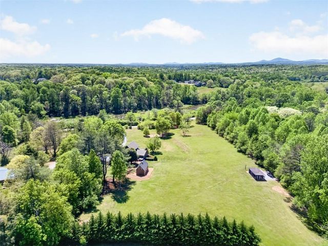 270 Boyd Wood Road, Clarkesville, GA 30523