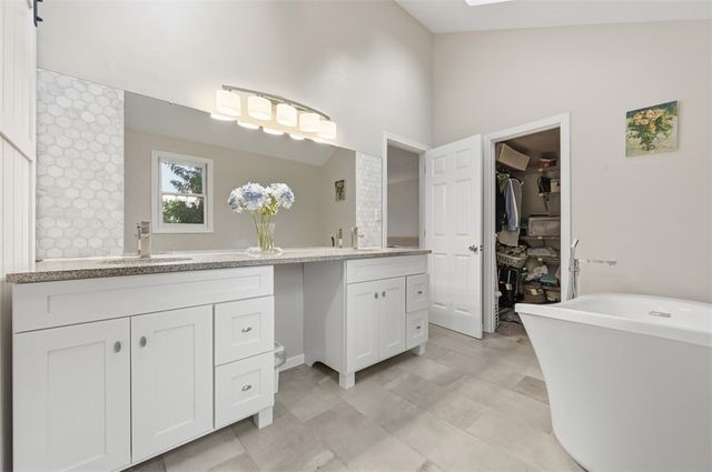 911 Summit Drive, Marshall, PA 15090