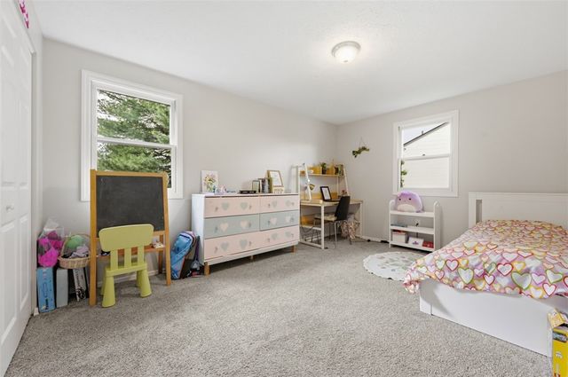911 Summit Drive, Marshall, PA 15090
