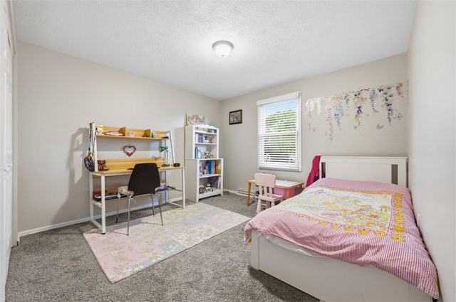 911 Summit Drive, Marshall, PA 15090