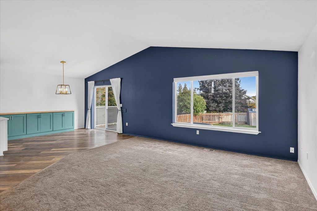 3109 Silverthorn Ln, Cheney, WA 99004 photo 4