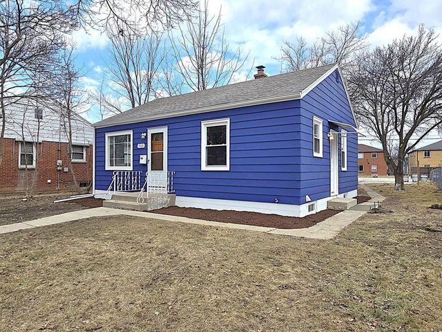 5908 N 32nd STREET, Milwaukee, WI 53209