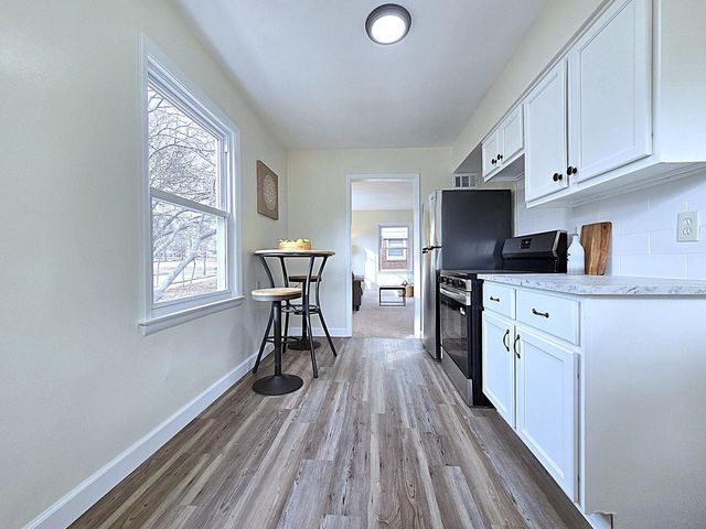 5908 N 32nd STREET, Milwaukee, WI 53209