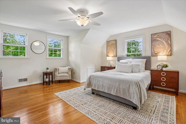 8505 STABLE DR, Alexandria, VA 22308