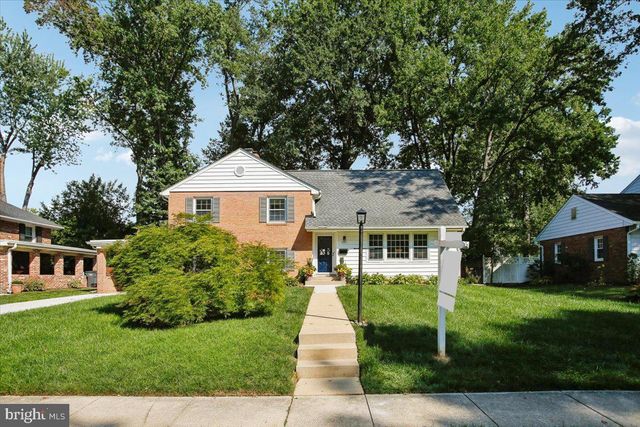 8505 STABLE DR, Alexandria, VA 22308