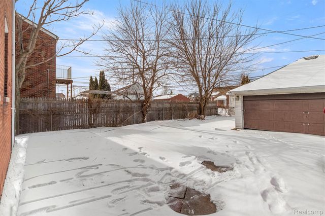 7815 Normile Street, Dearborn, MI 48126