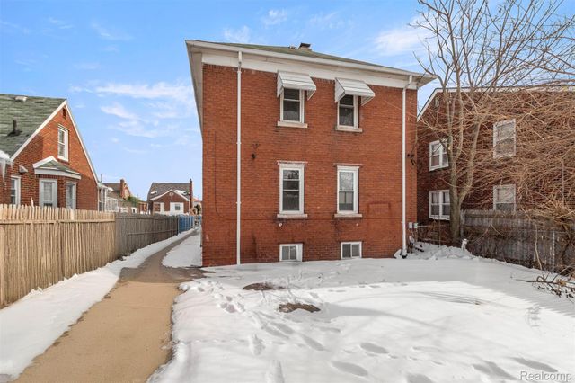 7815 Normile Street, Dearborn, MI 48126