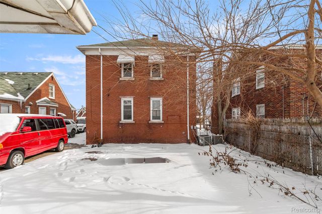 7815 Normile Street, Dearborn, MI 48126