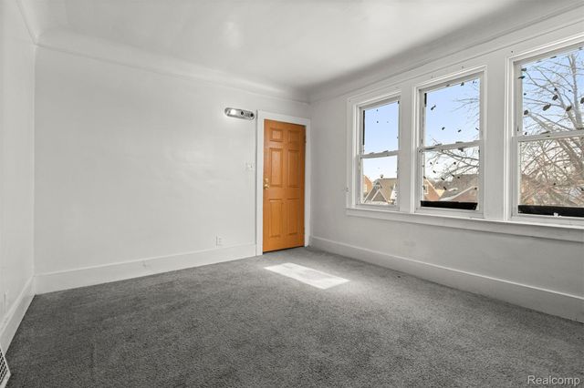 7815 Normile Street, Dearborn, MI 48126