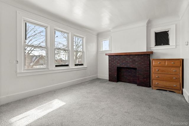 7815 Normile Street, Dearborn, MI 48126