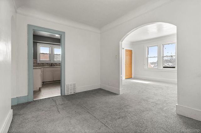 7815 Normile Street, Dearborn, MI 48126