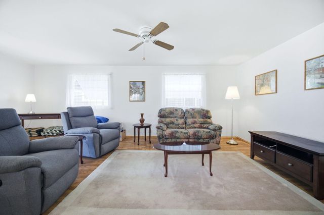 5560 E Marina Drive, Fort Lauderdale, FL 33312