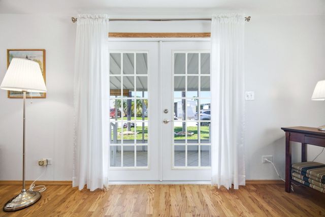 5560 E Marina Drive, Fort Lauderdale, FL 33312