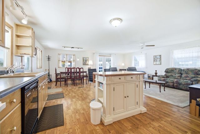 5560 E Marina Drive, Fort Lauderdale, FL 33312