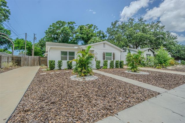 3030 14TH STREET N, St Petersburg, FL 33704