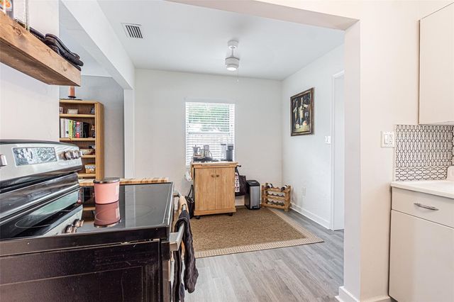 3030 14TH STREET N, St Petersburg, FL 33704