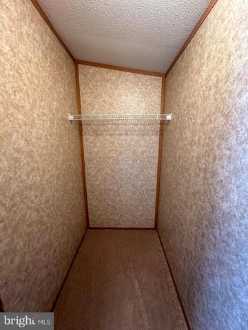 760 AZALEA LN, Gap, PA 17527