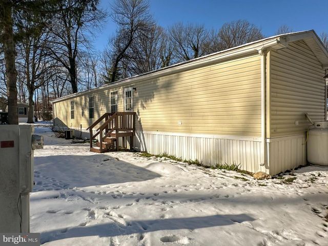 760 AZALEA LN, Gap, PA 17527