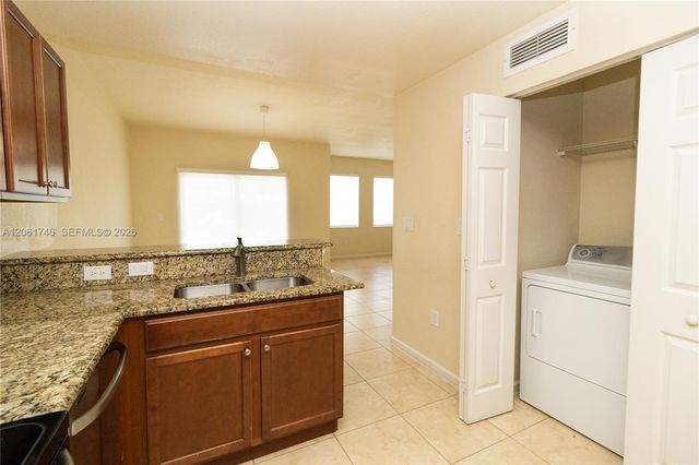 11603 NW 89th Street 201, Doral, FL 33178