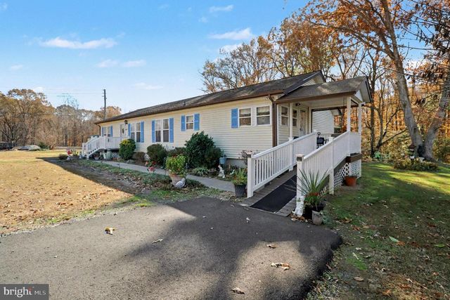 13092 STATE RD, King George, VA 22485