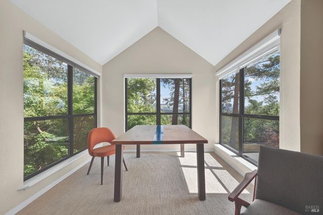 1017 Westside Rd, Healdsburg, CA 95448