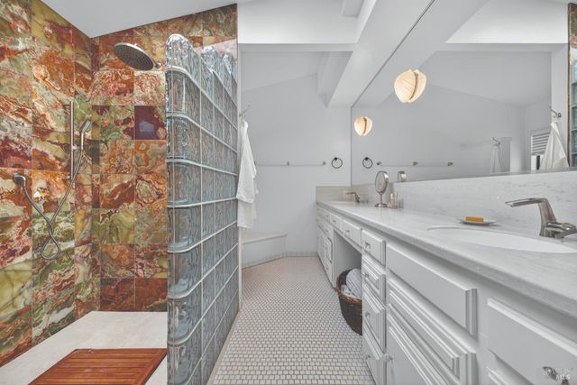 1017 Westside Rd, Healdsburg, CA 95448