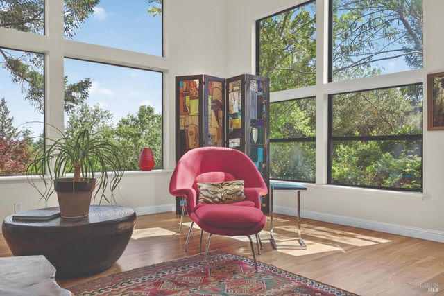 1017 Westside Rd, Healdsburg, CA 95448