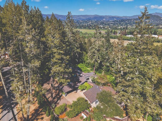 1017 Westside Rd, Healdsburg, CA 95448
