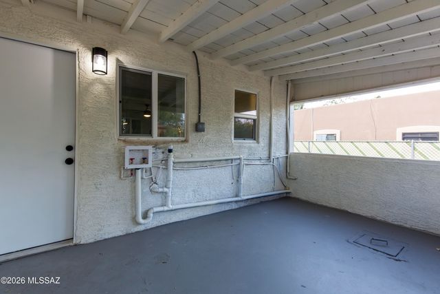 231 E District Street, Tucson, AZ 85714