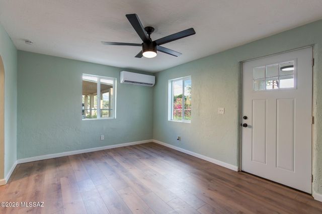 231 E District Street, Tucson, AZ 85714
