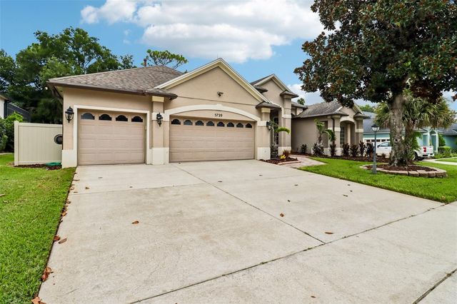 5729 OAK LAKE TRAIL, Oviedo, FL 32765