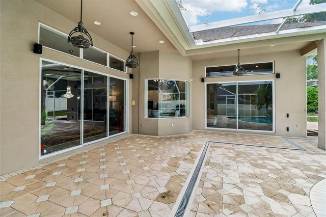 5729 OAK LAKE TRAIL, Oviedo, FL 32765
