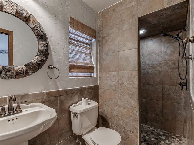 6201 N Allison Drive, Oklahoma City, OK 73112