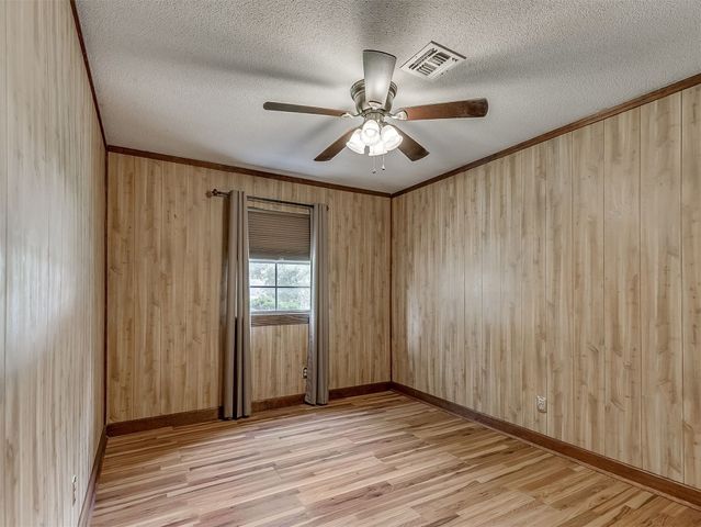 6201 N Allison Drive, Oklahoma City, OK 73112