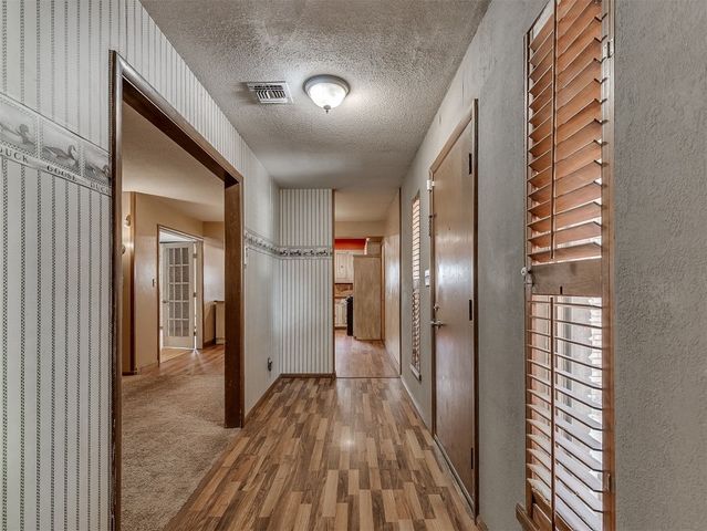 6201 N Allison Drive, Oklahoma City, OK 73112