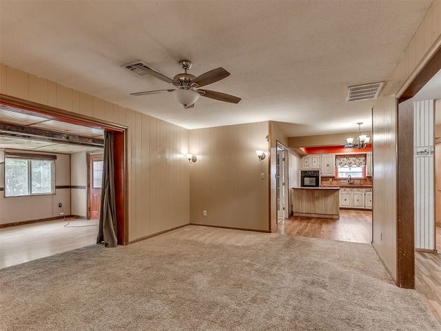 6201 N Allison Drive, Oklahoma City, OK 73112