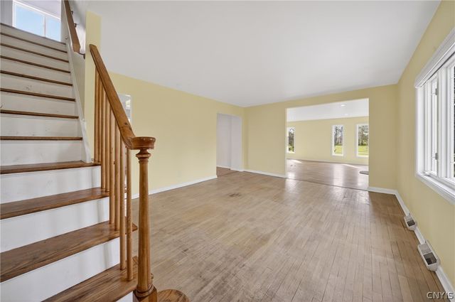 340 Chesbro Road, Schroeppel, NY 13132