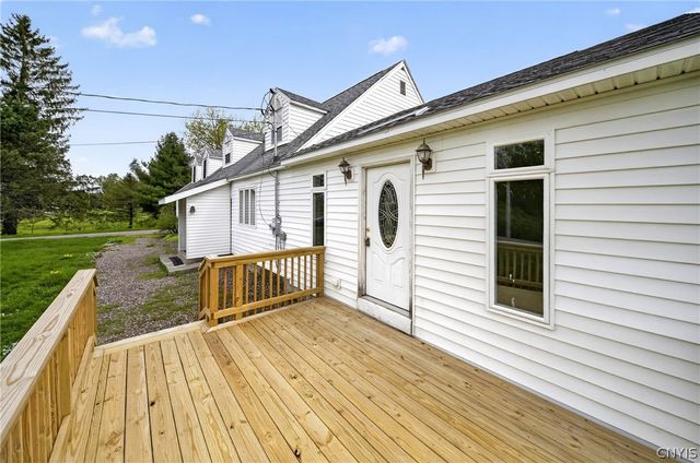340 Chesbro Road, Schroeppel, NY 13132