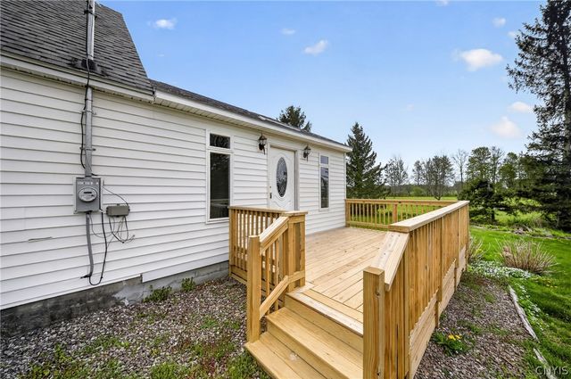 340 Chesbro Road, Schroeppel, NY 13132