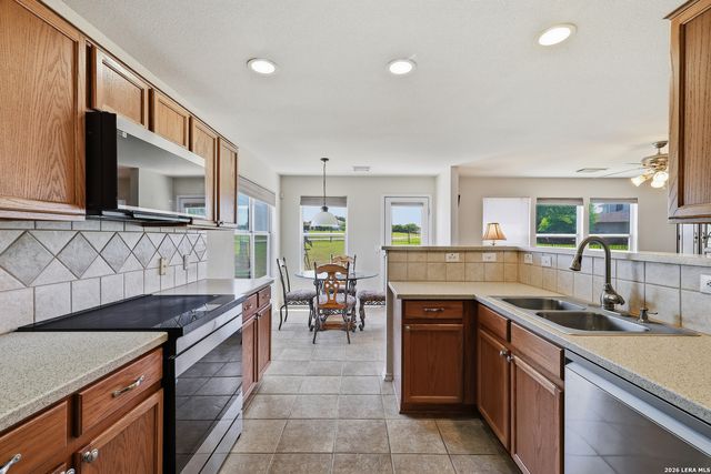 5705 WHISTLING STRAITS, Schertz, TX 78108