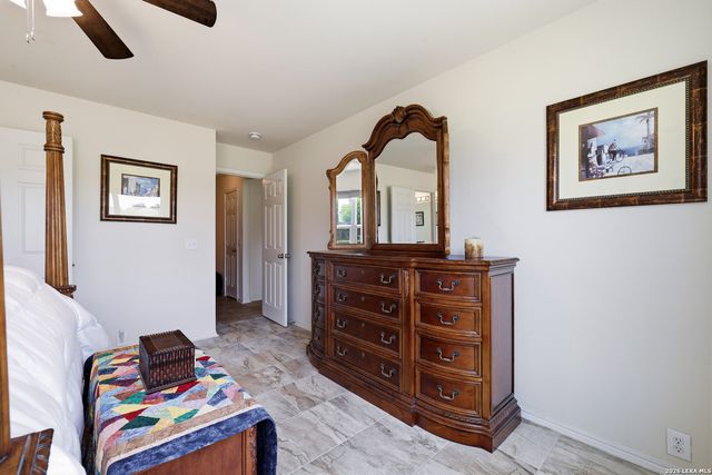 5705 WHISTLING STRAITS, Schertz, TX 78108