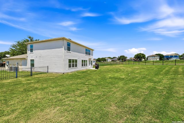 5705 WHISTLING STRAITS, Schertz, TX 78108