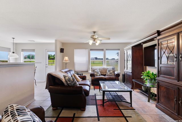5705 WHISTLING STRAITS, Schertz, TX 78108