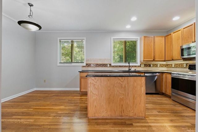 401 10th Street NW D215, Atlanta, GA 30318