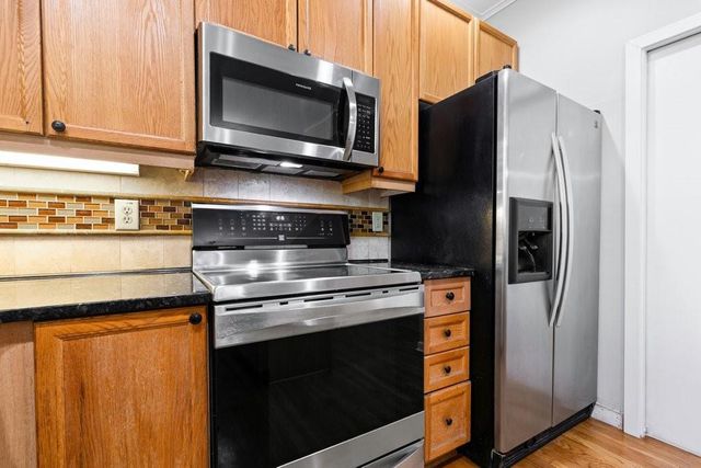 401 10th Street NW D215, Atlanta, GA 30318