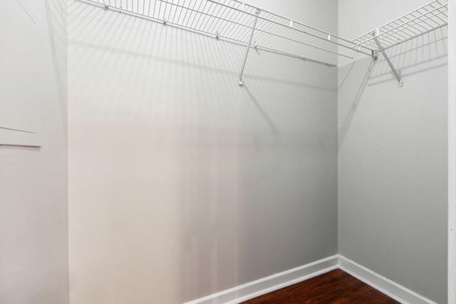 401 10th Street NW D215, Atlanta, GA 30318