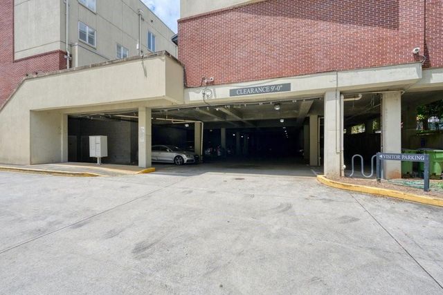 401 10th Street NW D215, Atlanta, GA 30318