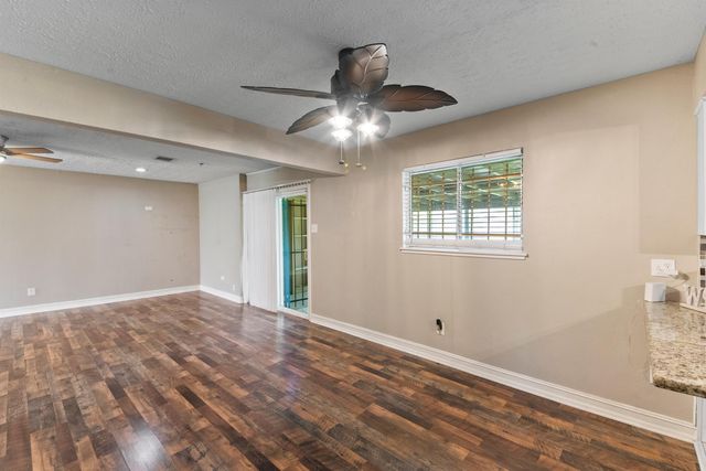 4302 Marchant Road, Houston, TX 77047