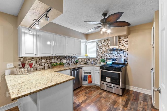 4302 Marchant Road, Houston, TX 77047